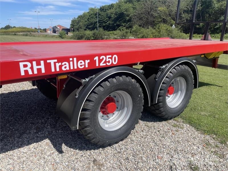 RH-TRAILER 1250 Reboque de fardos