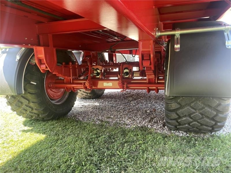 RH-TRAILER 1250 Reboque de fardos