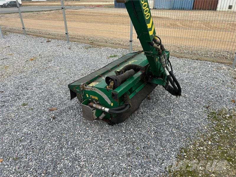 Spearhead TWIGA 5000 Häcksaxar