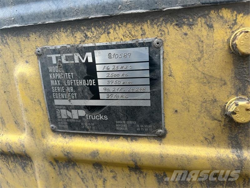 TCM GAFFELTRUCK Chariots diesel