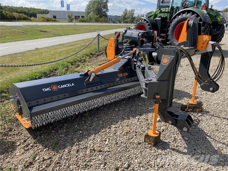 TMC CANCELA TDE-250 Maaiers