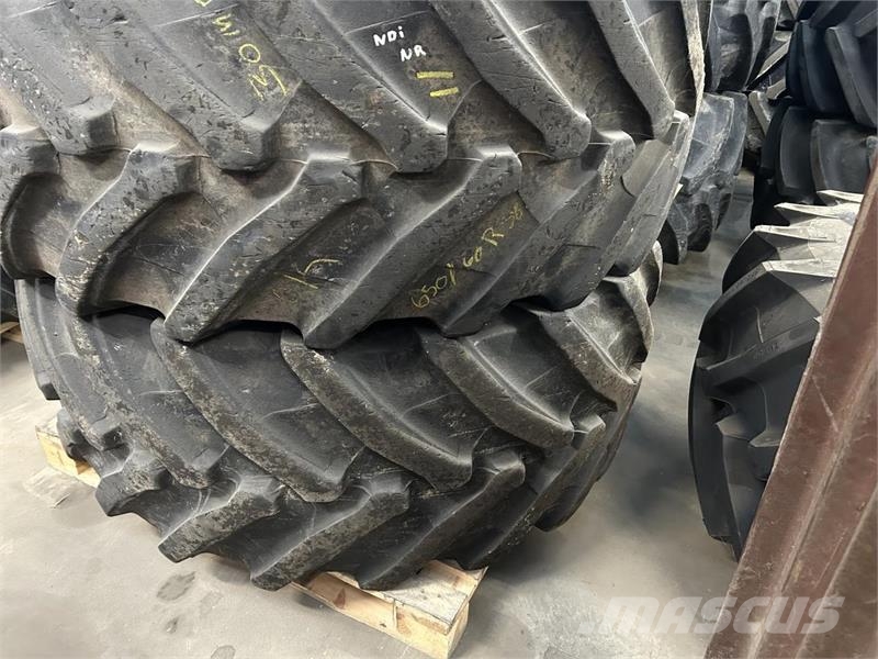 Trelleborg 650/60R38 Шини