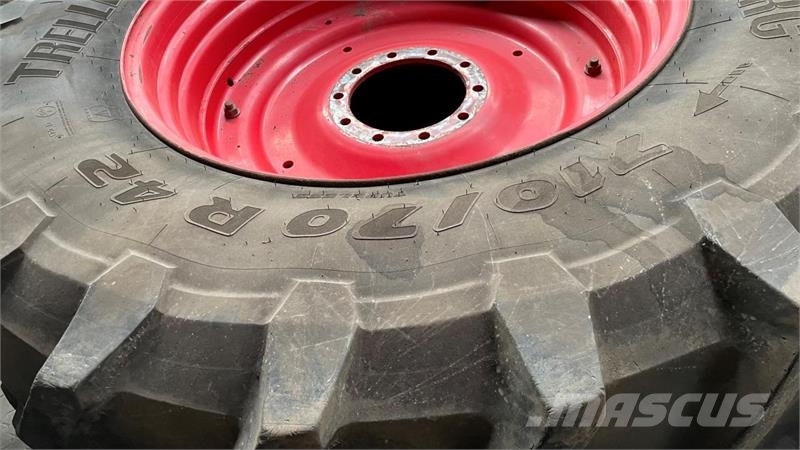 Trelleborg 710/70R42 TM 900 Ελαστικά και ζάντες