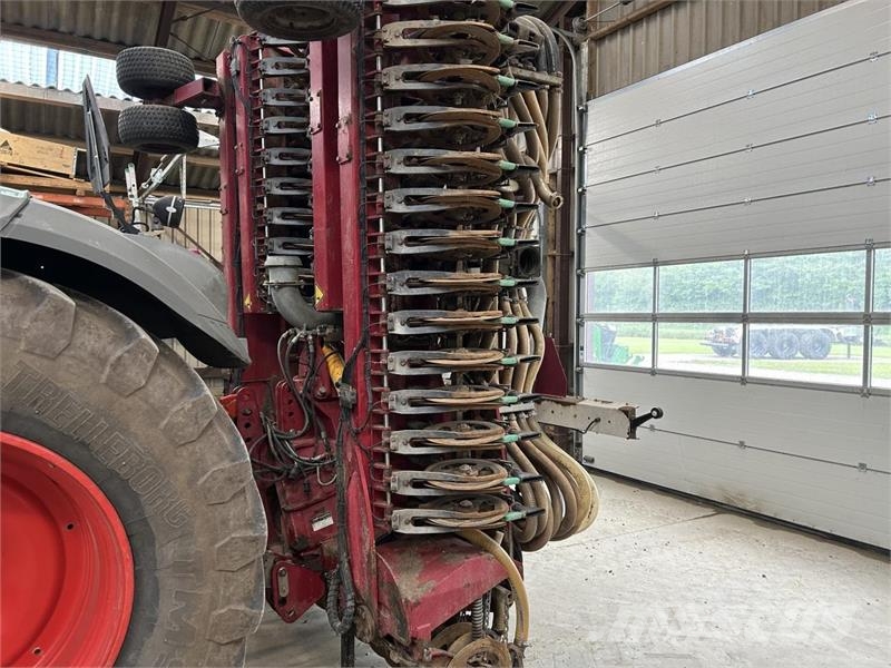 Vredo 12 MTR ZB3-12068 Poranyag tartályos
