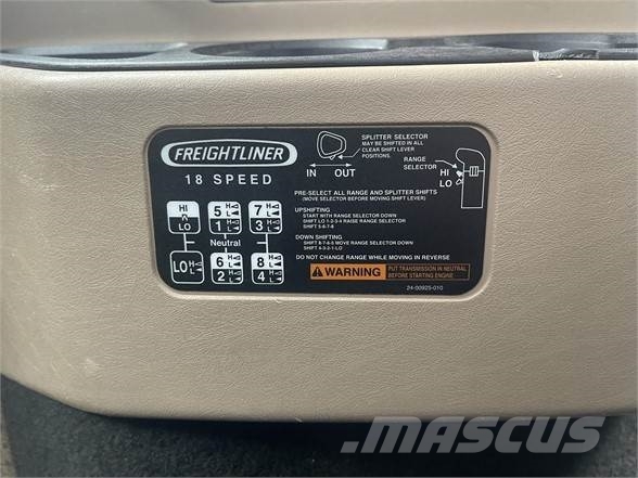 Freightliner CORONADO 122 SD Prime Movers
