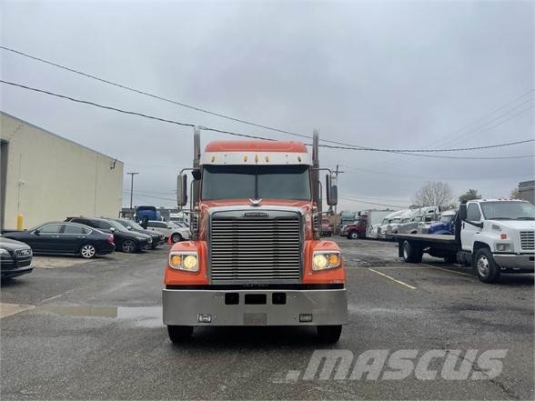 Freightliner CORONADO 122 SD Prime Movers