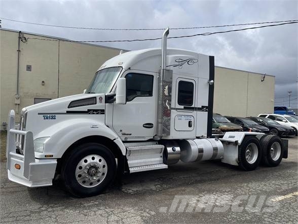 Kenworth T880 Tractor Units