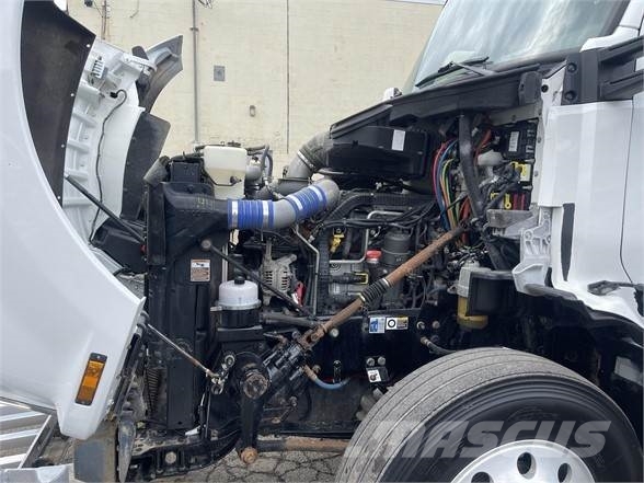 Kenworth T880 Tractor Units