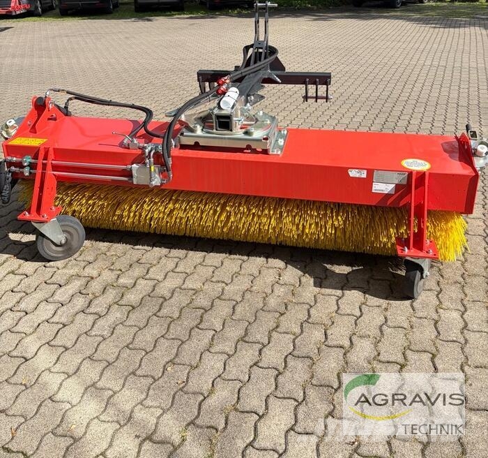 Adler Arbeitsmaschinen K 600 Lakaisukoneet