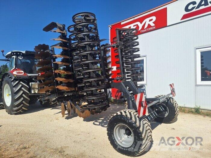 AgroLand Titanium Heavy 500 mit Fahrwerk Grades