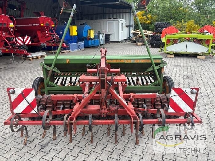 Amazone D8-30 SPECIAL + Grubber Mechanické sejačky