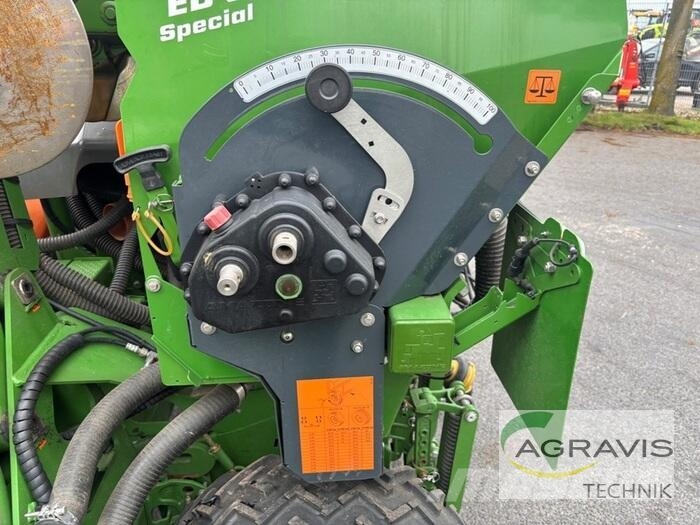 Amazone ED 6000-2C Mechanické sejačky