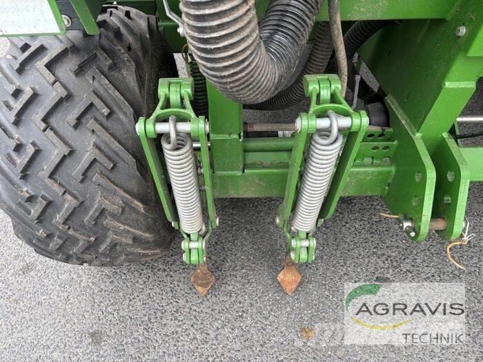 Amazone ED 6000-2C Mechanické sejačky