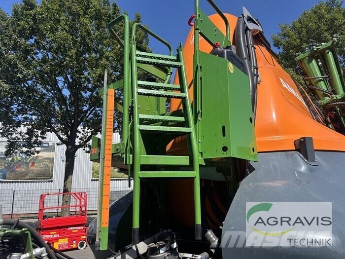 Amazone UX 11200 SUPER Pulvérisateurs traînés