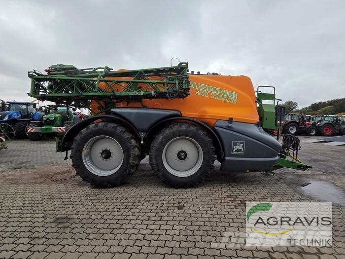 Amazone UX 11200 SUPER Getrokken spuitmachines