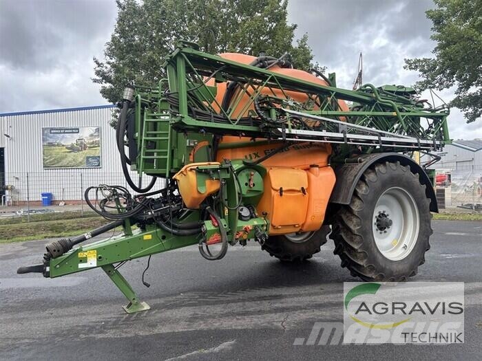 Amazone UX 6200 SUPER Vontatott trágyaszórók