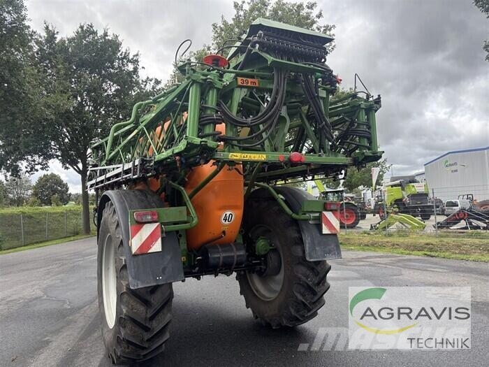 Amazone UX 6200 SUPER Vontatott trágyaszórók