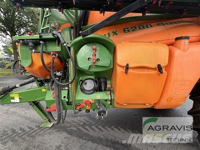 Amazone UX 6200 SUPER Vontatott trágyaszórók