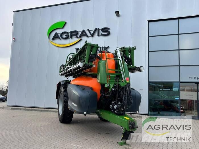Amazone UX 7601 SUPER Vontatott trágyaszórók