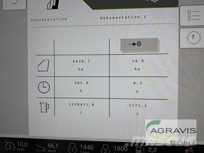 Amazone UX 7601 SUPER Vontatott trágyaszórók