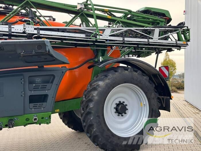 Amazone UX 7601 SUPER Vontatott trágyaszórók