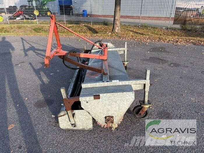 Briri KEHRMASCHINE Zametací stroje