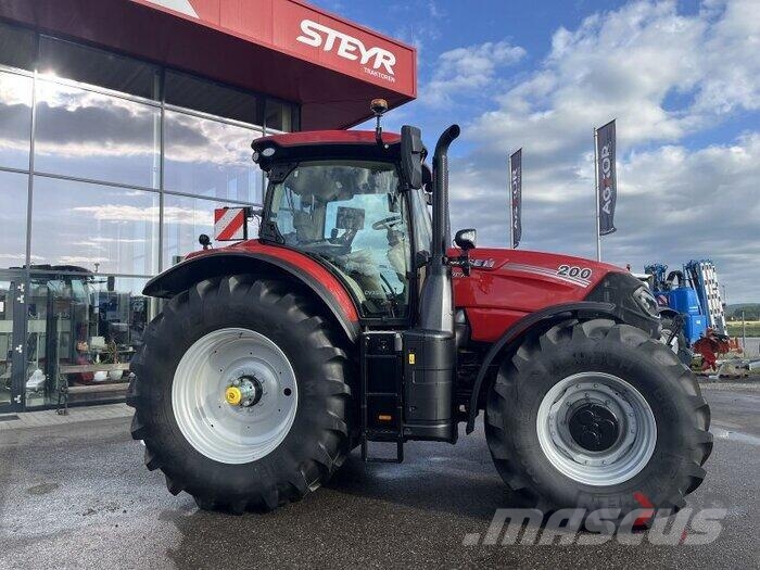 Case IH 200 Puma CVX الجرارات