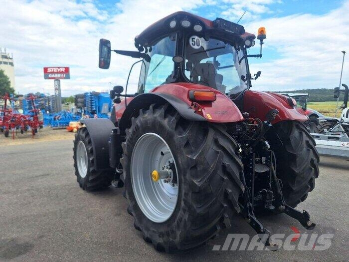 Case IH 220 MC Puma Трактори