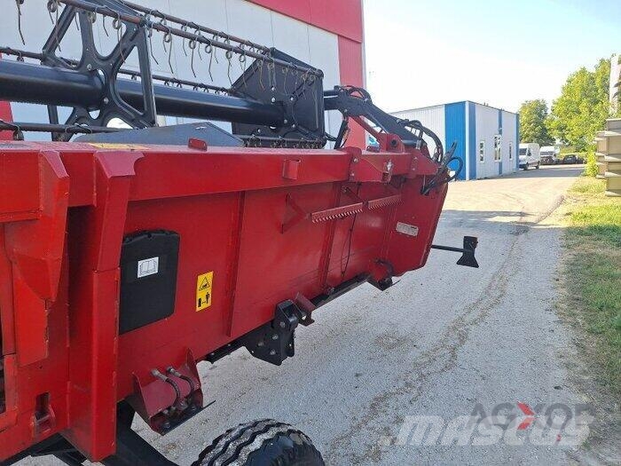 Case IH 3050 Schneidwerk ملحقات الحصادات