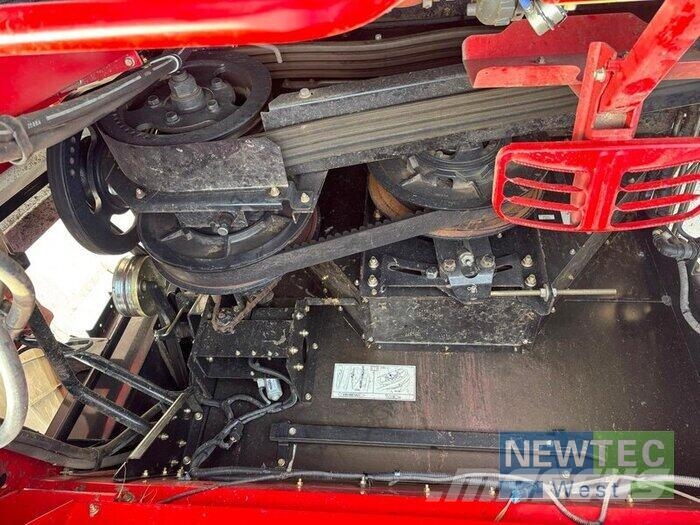 Case IH AF 7140 حصادات