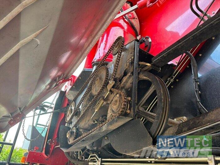 Case IH AF 7140 حصادات