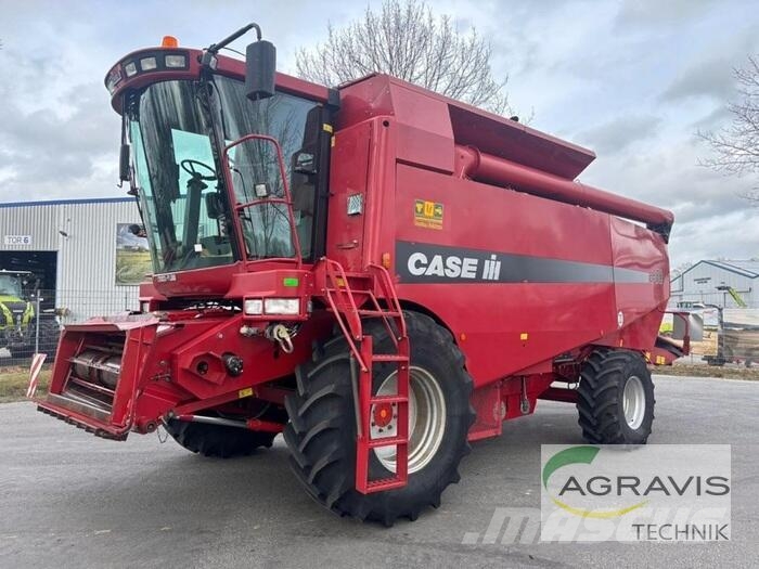 Case IH CF 80 + SW GS 690 Cosechadoras combinadas
