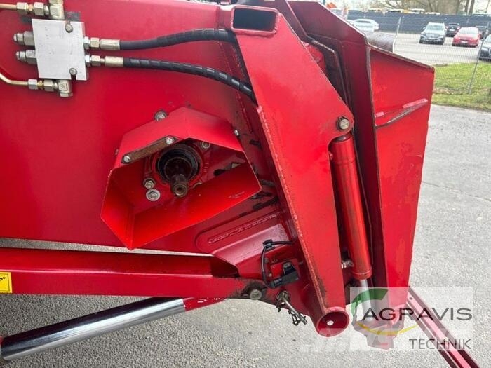 Case IH CF 80 + SW GS 690 Cosechadoras combinadas