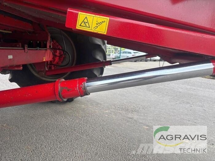 Case IH CF 80 + SW GS 690 Cosechadoras combinadas
