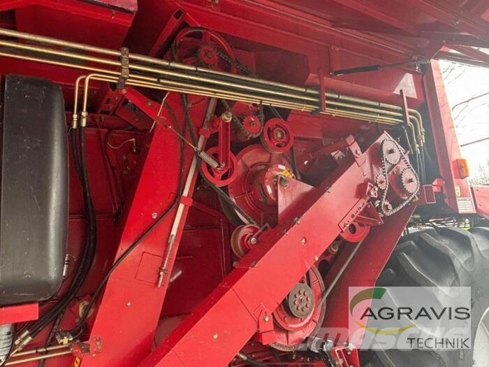 Case IH CF 80 + SW GS 690 Cosechadoras combinadas