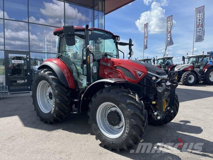 Case IH Farmall 100C Traktory