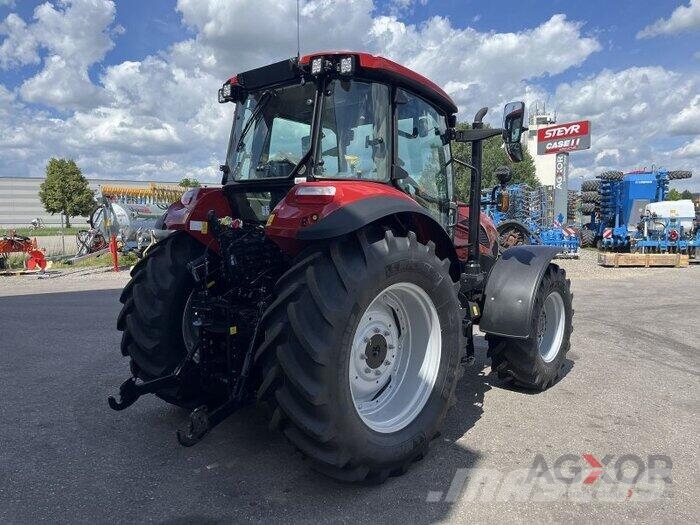 Case IH Farmall 100C Traktory