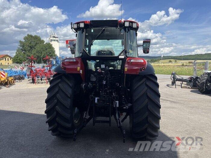 Case IH Farmall 100C Traktory
