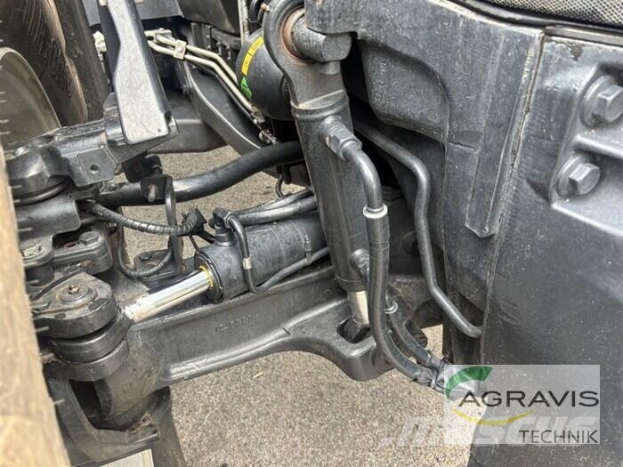 Case IH OPTUM 270 CVX الجرارات