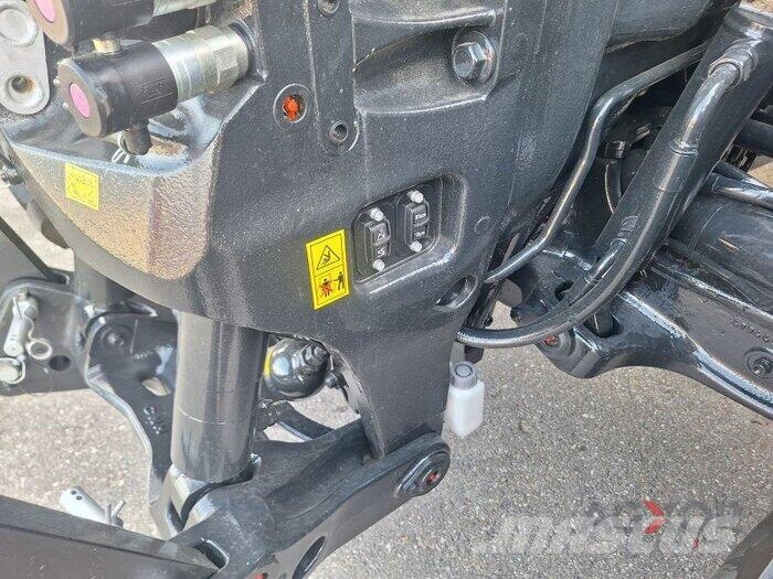 Case IH Optum 340 CVX الجرارات