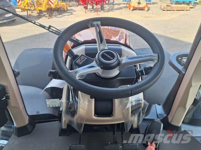 Case IH Optum 340 CVX الجرارات