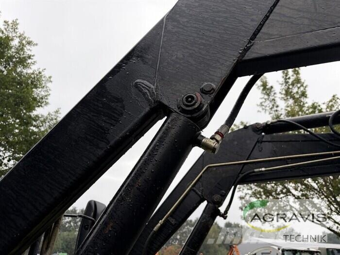 CLAAS ARES 556 RZ COMFORT Traktoren