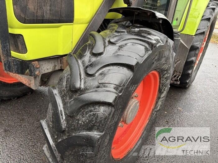 CLAAS ARES 556 RZ COMFORT Traktoren