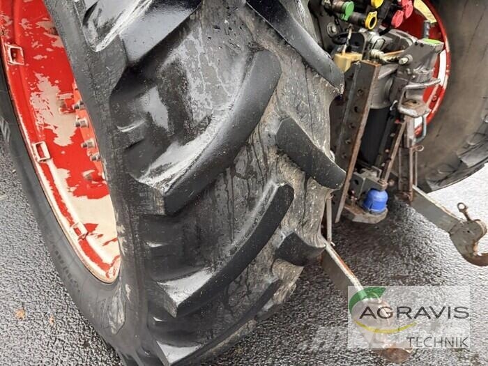 CLAAS ARES 556 RZ COMFORT Traktoren