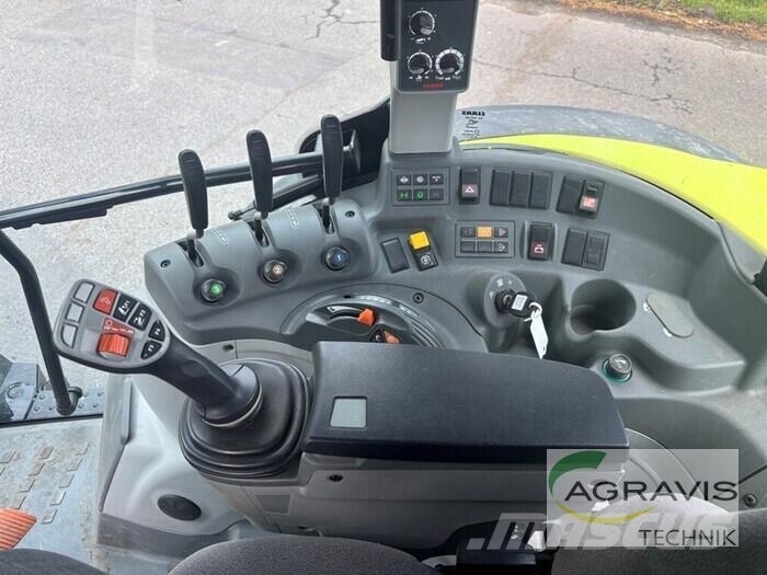 CLAAS ARION 420 Traktoren