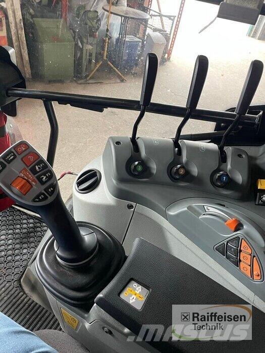 CLAAS Arion 420 Tractoren