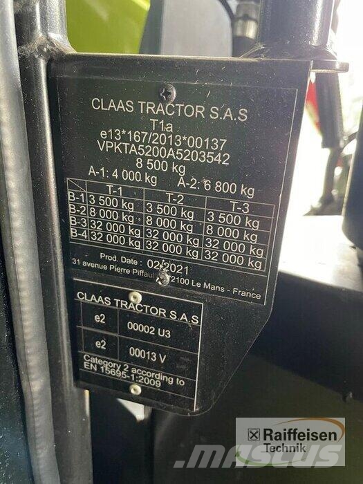 CLAAS Arion 420 Tractoren