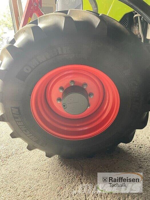CLAAS Arion 420 Tractoren