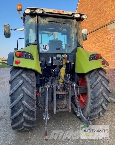 CLAAS ARION 420 CIS Traktorit