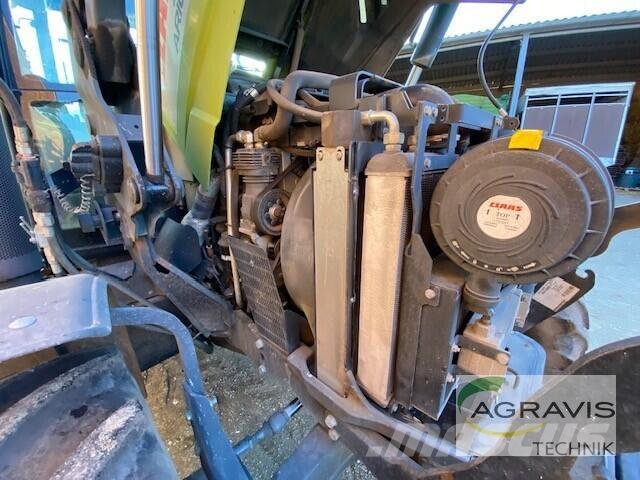 CLAAS ARION 420 CIS Traktorit